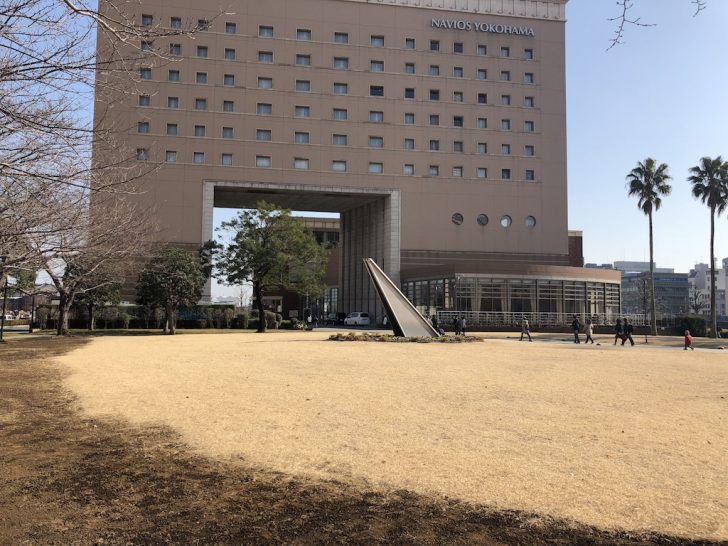 ワールドポーターズ